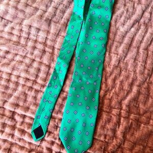 Brooks Brothers Pure Silk Green Patterned Men's Tie